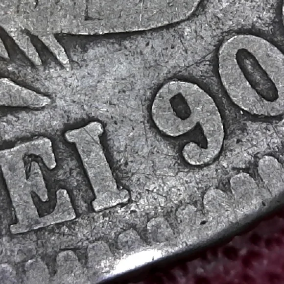 Circulated 1935 VENEZUELA 5 BOLIVARES .900 Silver Crown CoinY#24.2